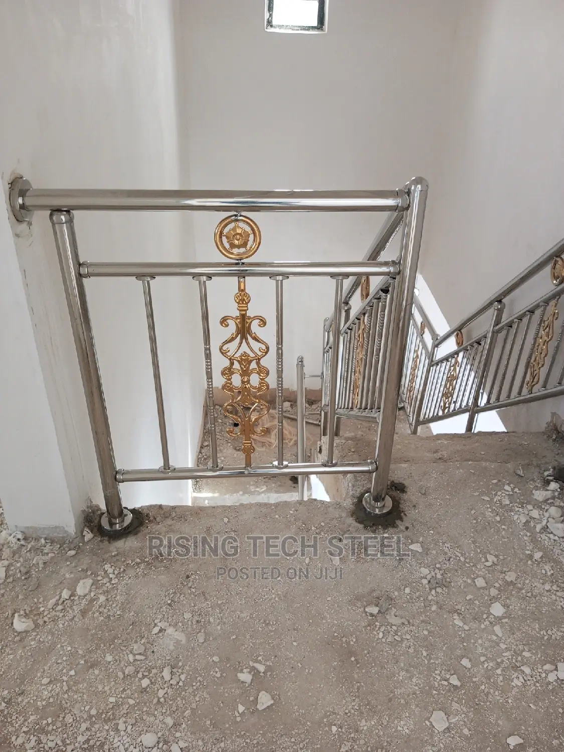 Stainless Handrail With Agon2 Flowers Design