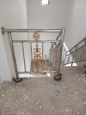 Stainless Handrail With Agon2 Flowers Design