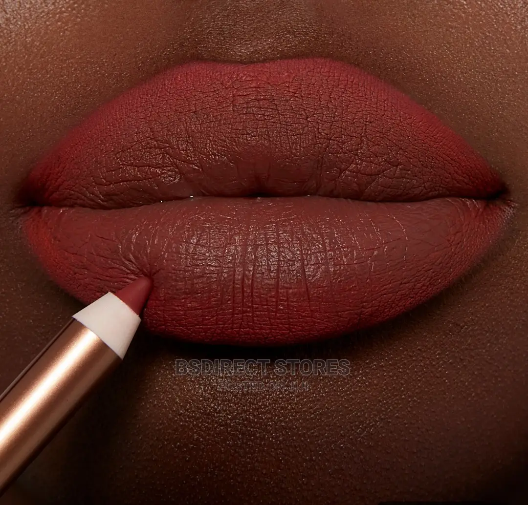 Avon Lisa Armstrong THE JOYS Colour Within The Line Lipliner