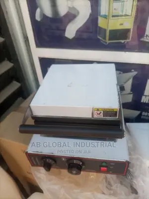 Single Square Waffle Maker