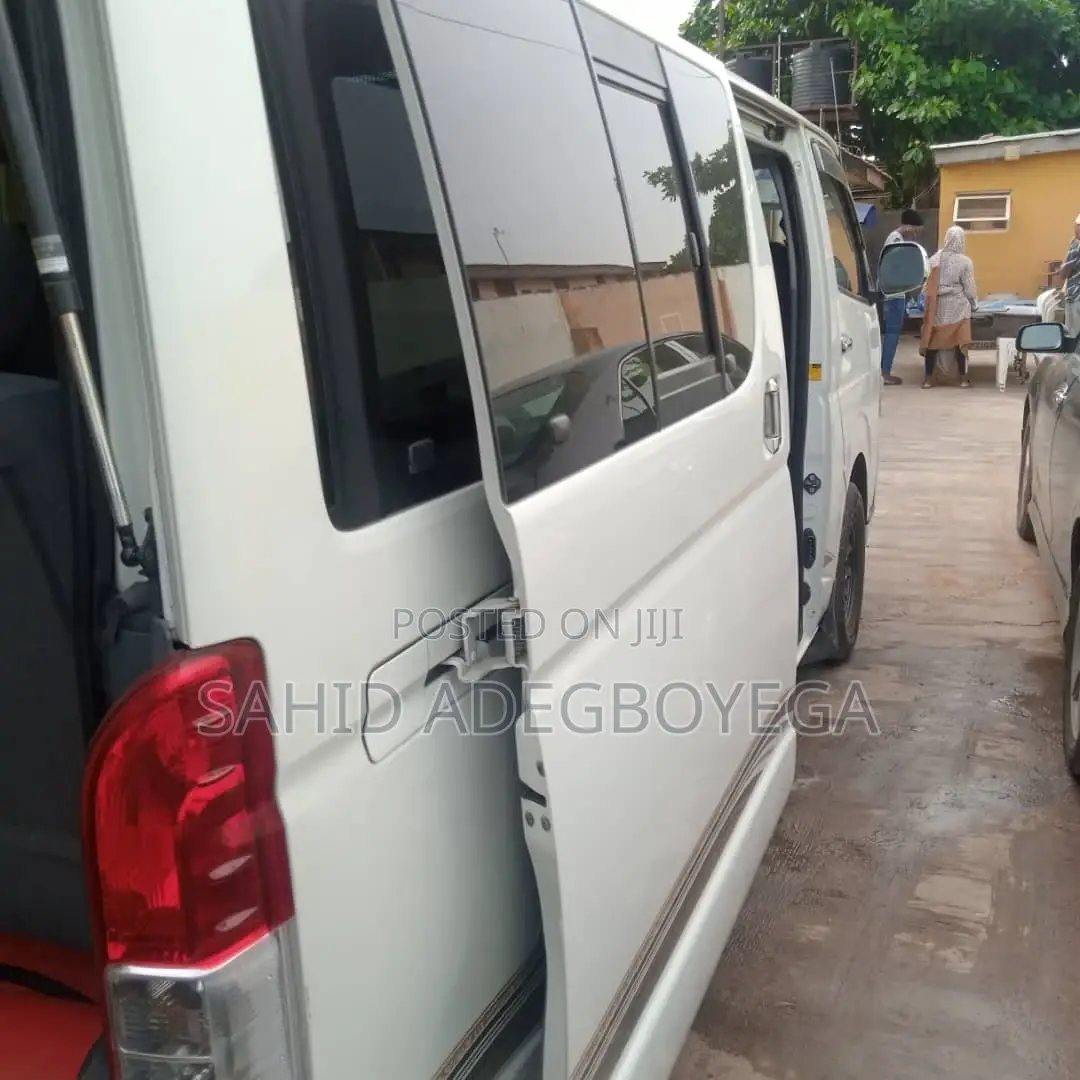 Toyota Hiace Executive Hire Service