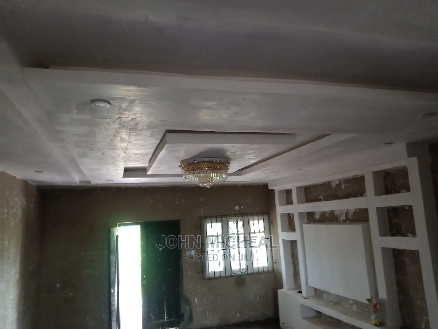 Specialist On Constructing Various Kinds Of Buildings