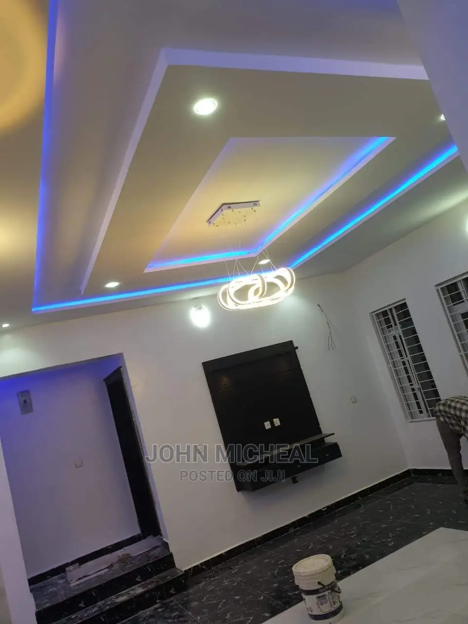 Specialist On Constructing Various Kinds Of Buildings