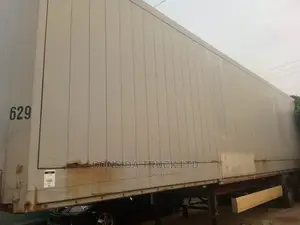 Truck Body White 1999