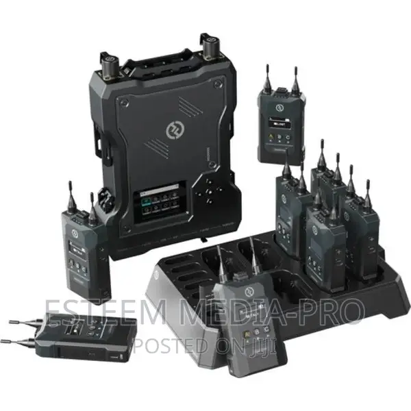 Hollyland Solidcom M1 8 Belts Wireless Intercom
System-8b