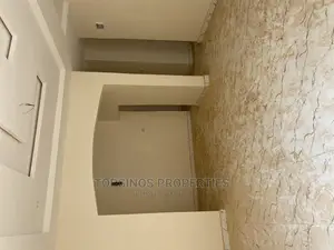 3bdrm Block of Flats in Dawaki for rent