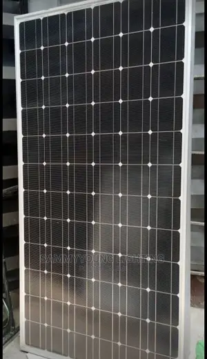 Quality Canadian 200W Mono Crystalline Solar Panel.