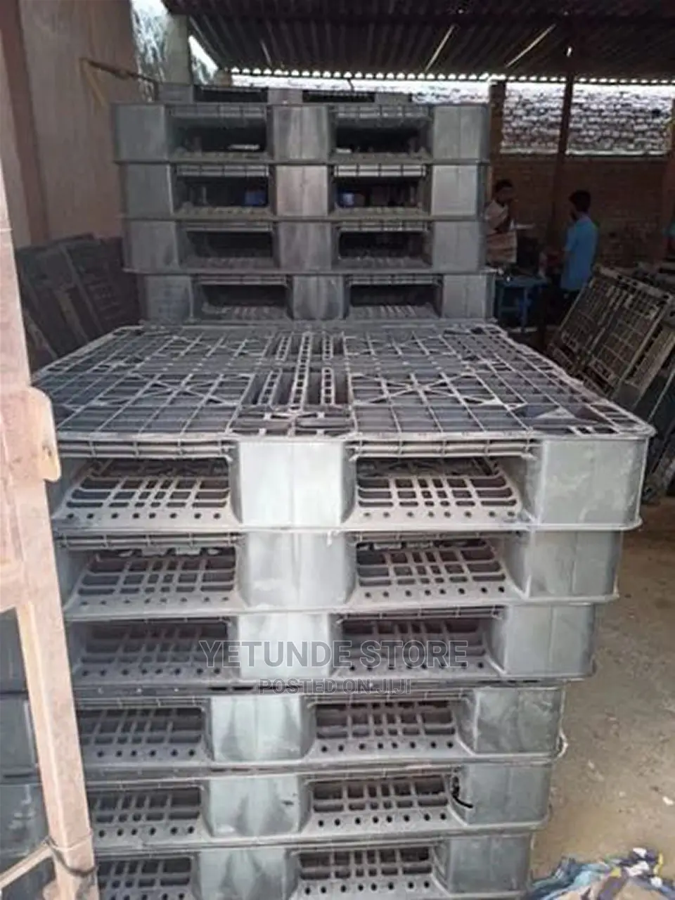 Stackable Industrial Plastic Pallets