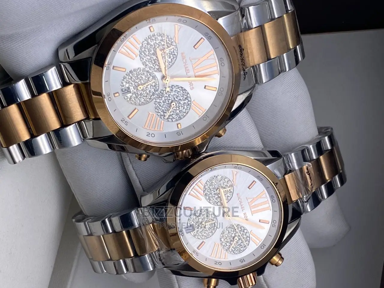 Original MICHAEL KORS Chain Watch Available in Store