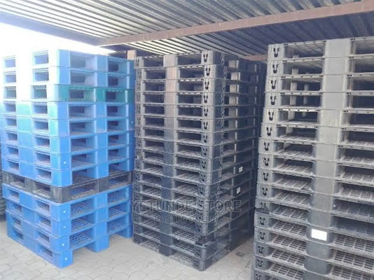Molded Industrial Plastic Pallets