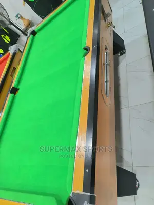 7ft Coin Snooker With Yellow Body