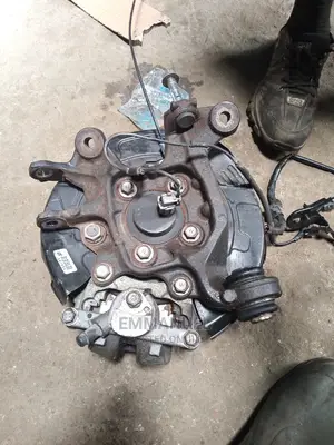 Back Spindle Toyota Highlander 2015 2018 and Lexus Rx 350