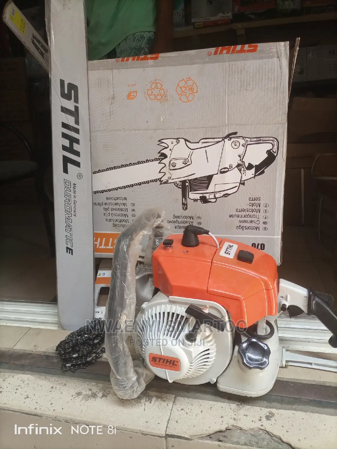 Chainsaw Machine (For Tree Cutting)