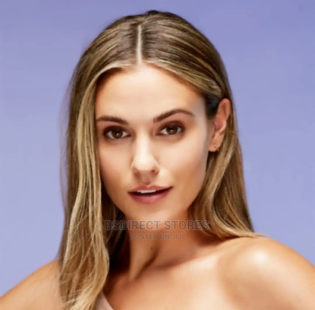 Avon Mark. Ivory Mousse Ideal Flawless Coverage Foundation