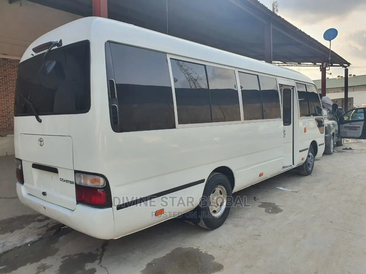 Toyota Coaster 2014 White