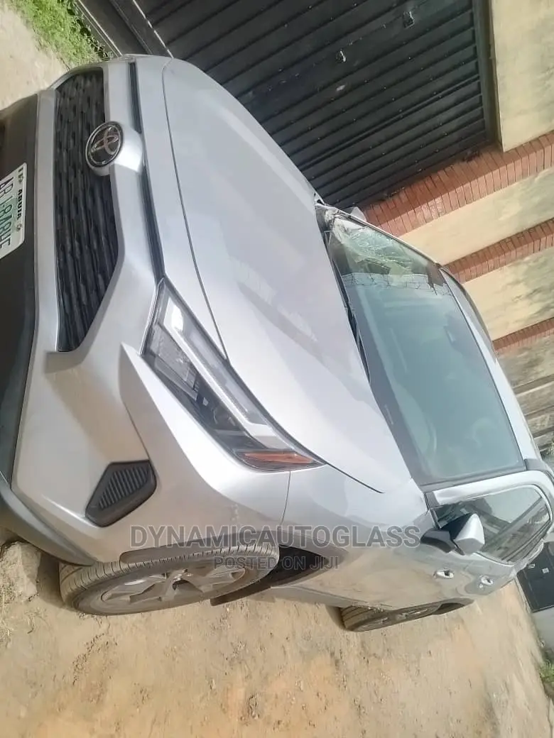 Rav4 Windshield 2020