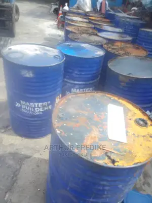 Master Builder Solution Hydraulic Oil