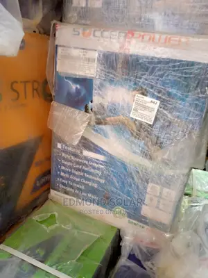 3.5kva 48v Soccer Power Solar Inverter One Year