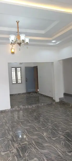 3bdrm Bungalow in Efab Queens Estate, Karsana for rent