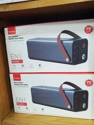 Photo - Yoobao EN1 Version 2 65W 46200mah PD Quick-Charging Big