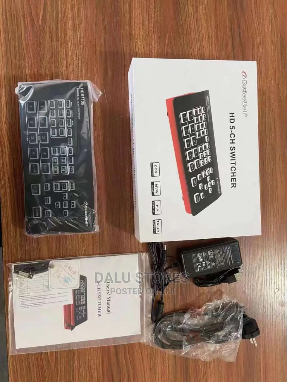 Devicewell Hds7305 Video Switcher
