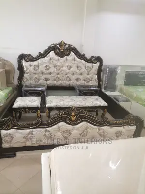Exclusive Royal Bed