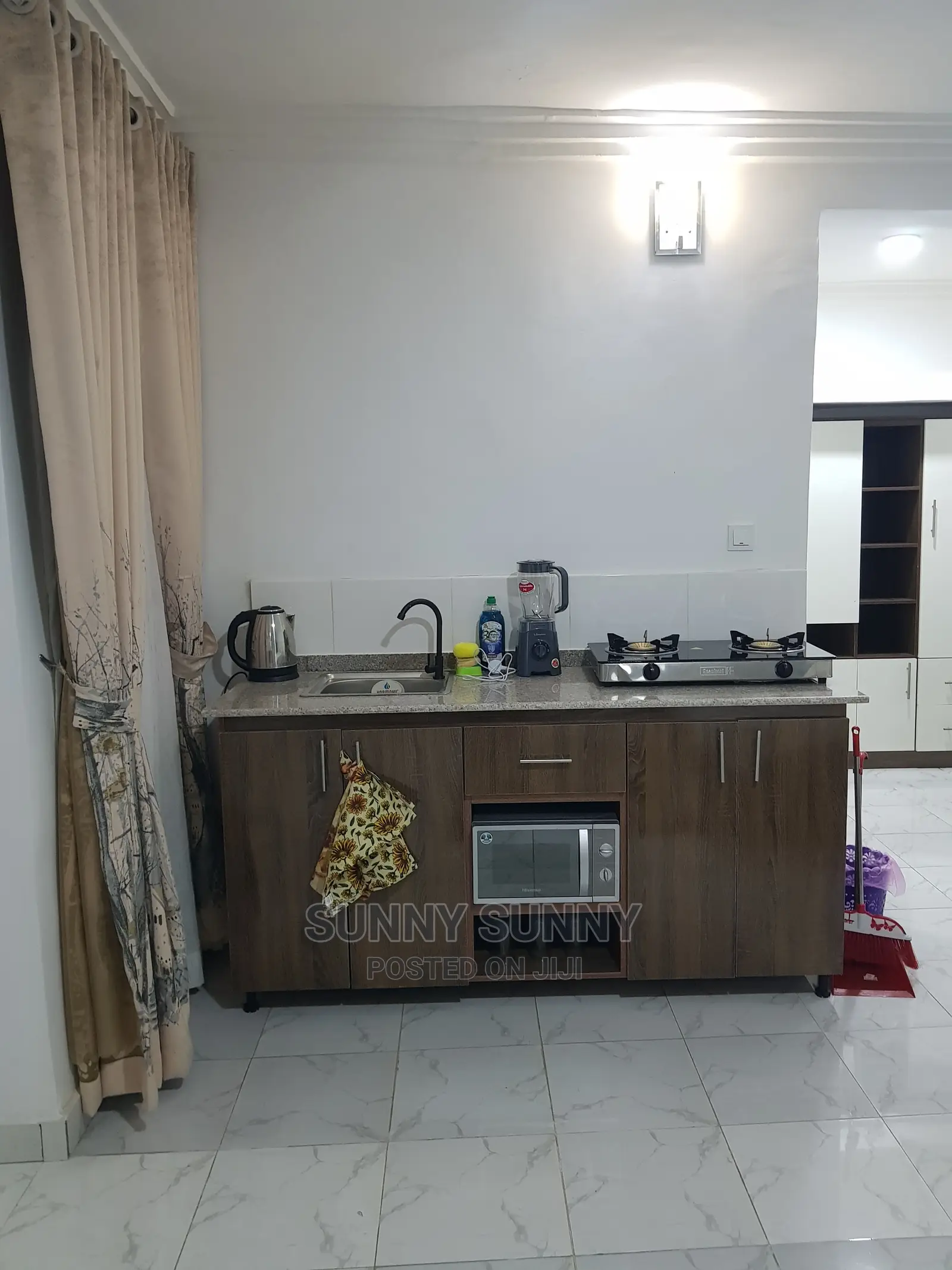 Studios/One Bedroom