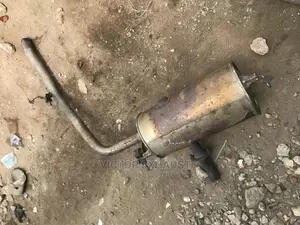 Exhaust Back Pot Toyota Sienna 2005