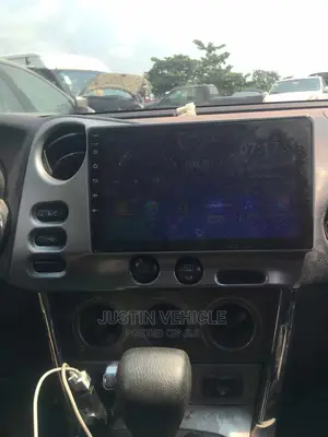 Toyota Matrix 2005 Android Player