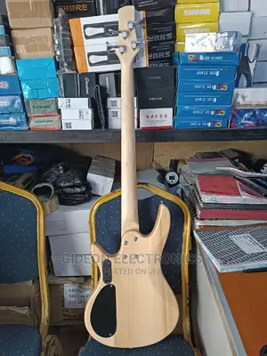Active 4strings Bass Guitar