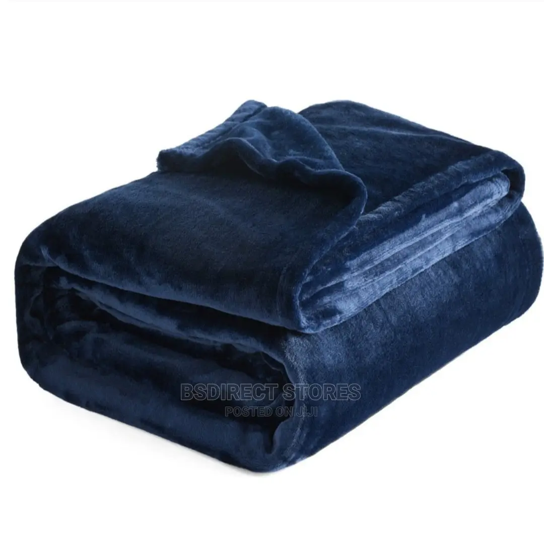 Bedsure Navy Fleece Bedspread King Fluffy Flannel Blanket
