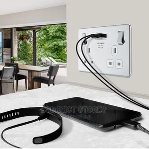 BG Polished Chrome USB Double Socket Screwless Flatplate