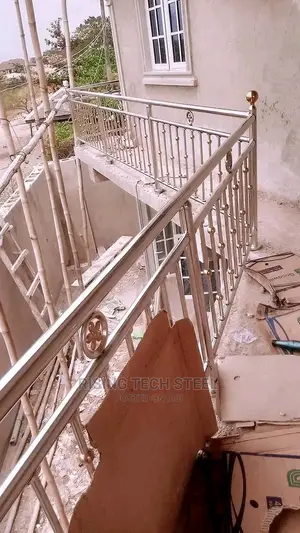 Stainless Handrail Ring Ball With Round Design