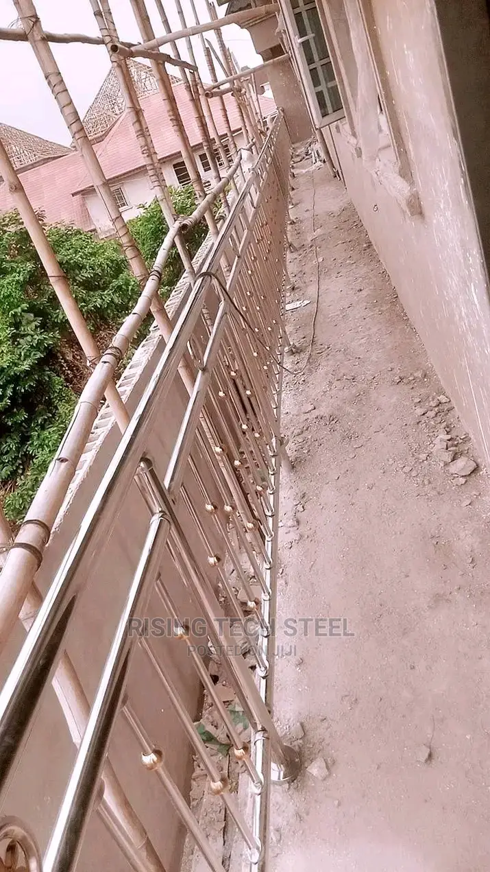 Stainless Handrail Ring Ball With Round Design