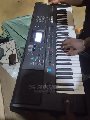 Brand New E473 Yamaha Keyboard