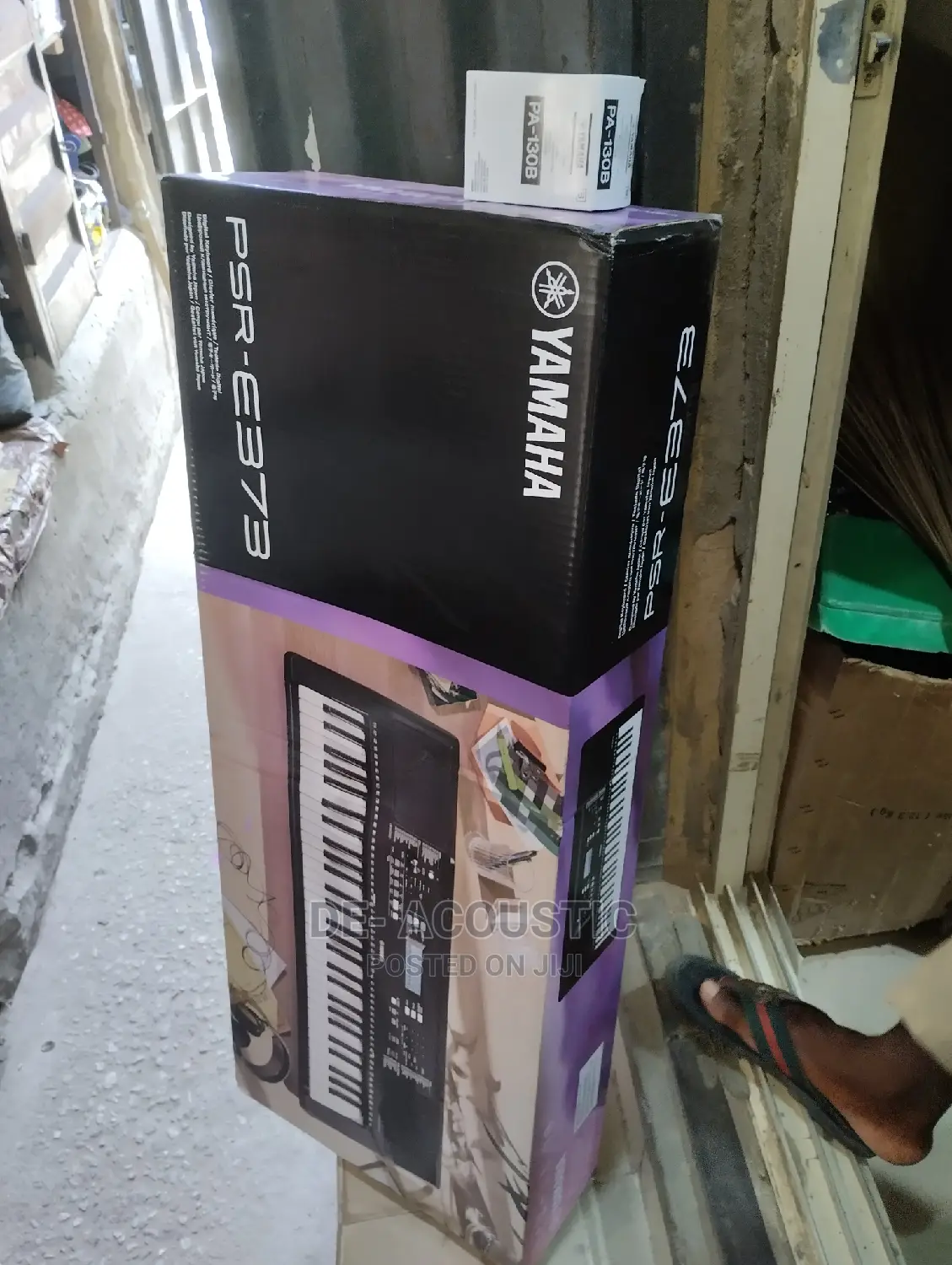 Brand New Yamaha Psr E373 Keyboard
