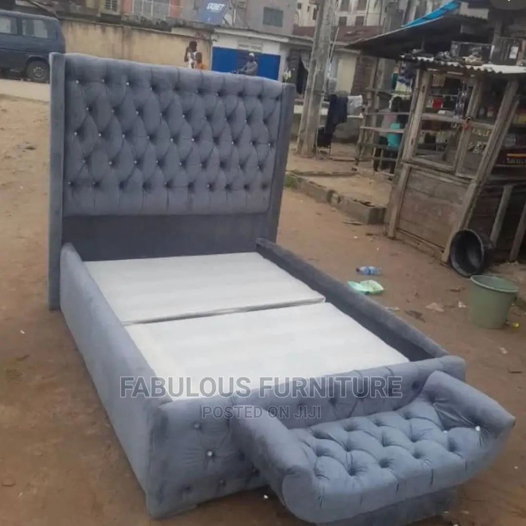 Quality 4.5x6 Bedframe With Ottoman