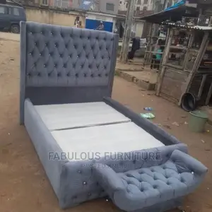 Quality 4.5x6 Bedframe With Ottoman