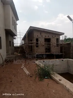 Furnished 7bdrm Duplex in Estate in Thinkers, Enugu for Sale
