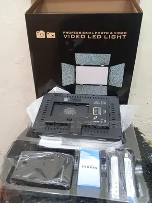 LED DC 520 Video Light