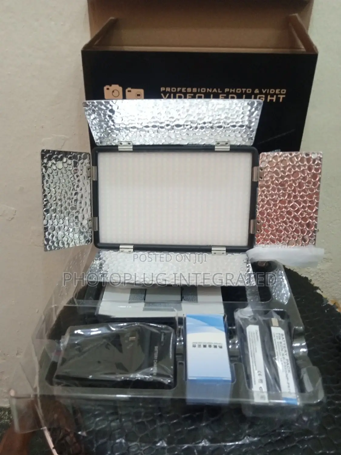 DC-520 LED Camera Video Light With Stand
