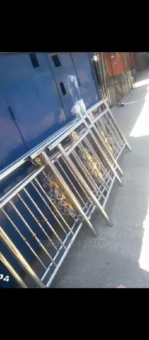 Stainless Handrail 3star Flower