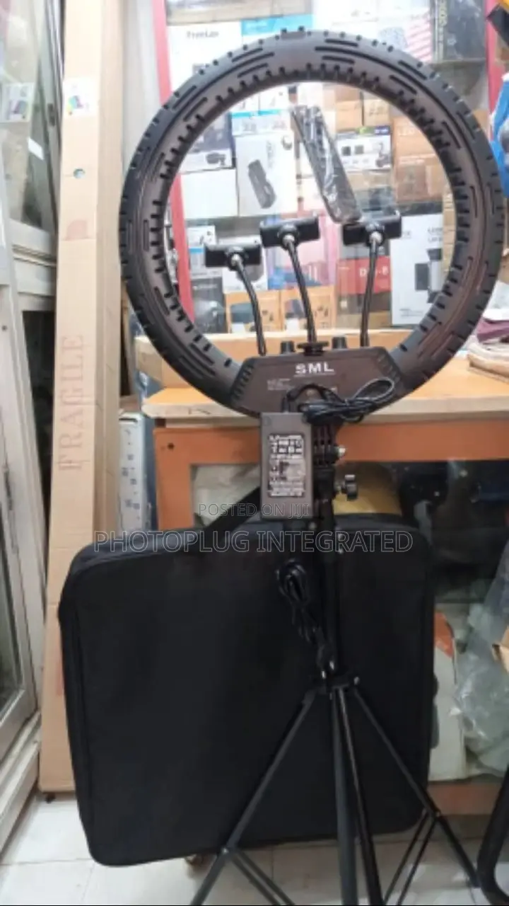 18" Ring Light Kit With Stand