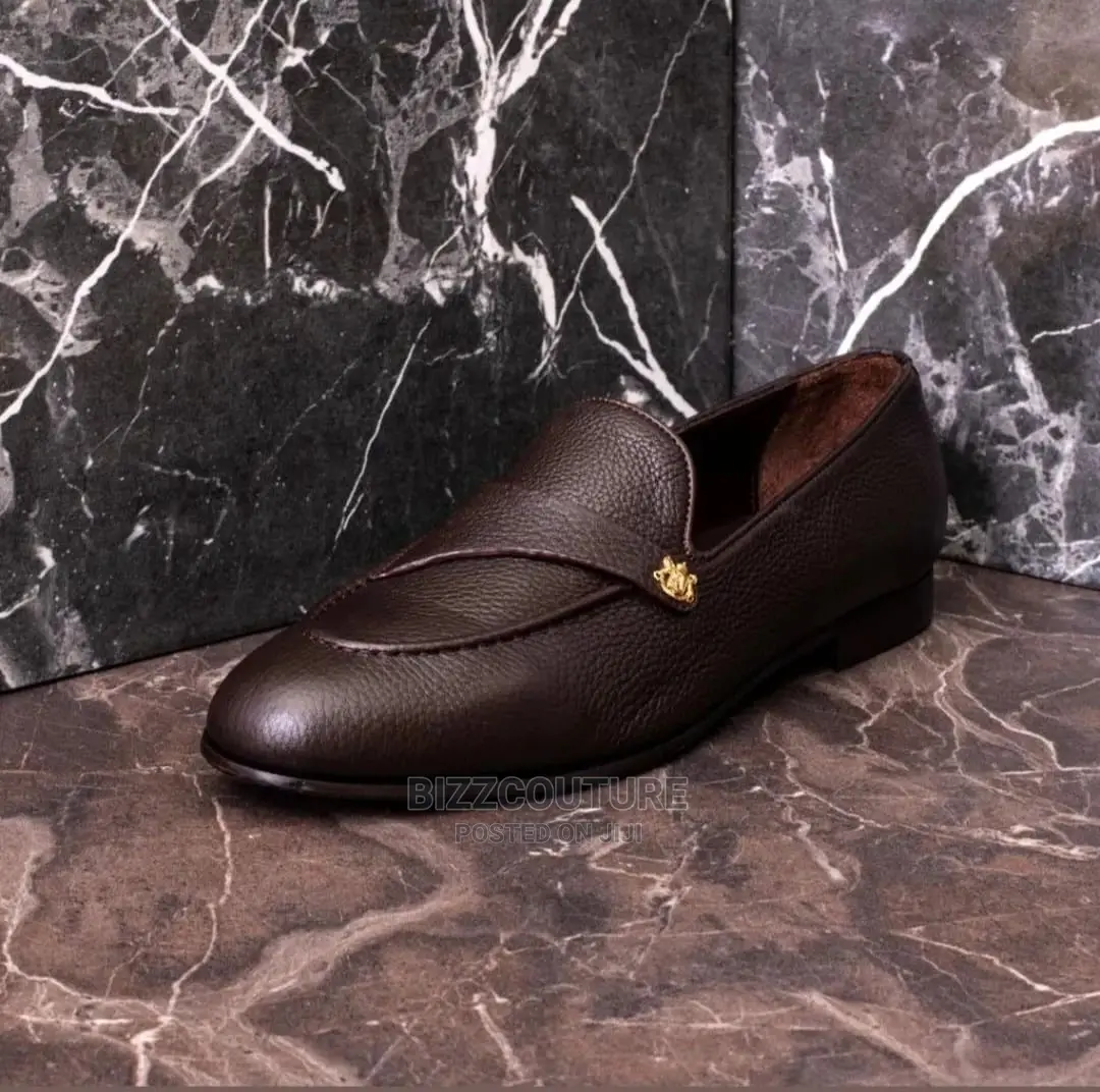 Original ARISTOCRATS LUXURY Slippers Available in Store