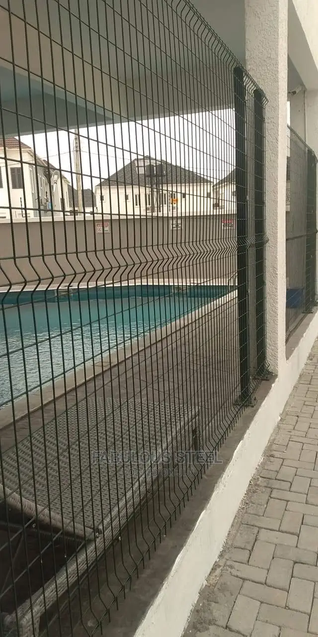 2x4 Panel Mesh