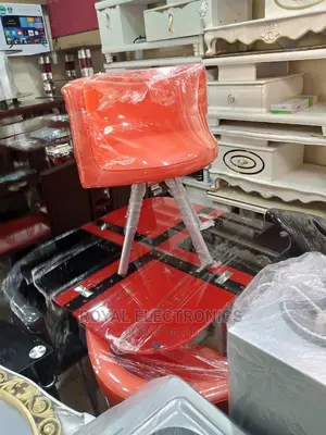 Classic New Colored Dinner Set With 4 Chairs