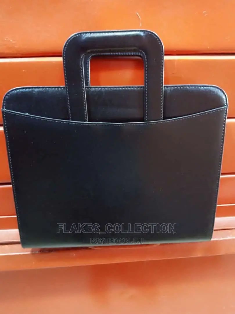 Working Class Leather Folder With Handle