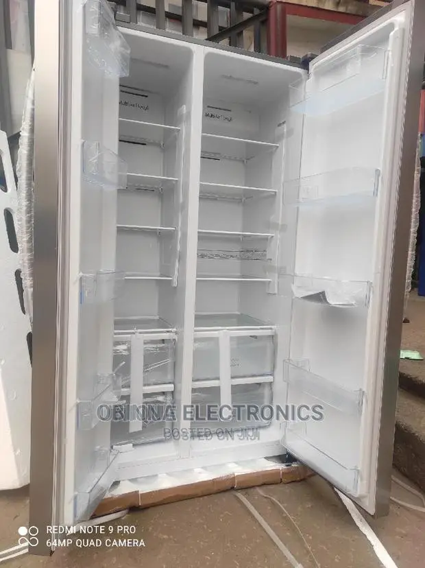 Brand New HISENSE SIDE-SIDE FRIDGE/520L/External/Silver/