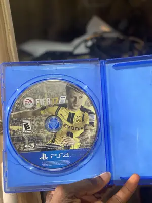 Sony Playstation 4 Fifa 17 Game