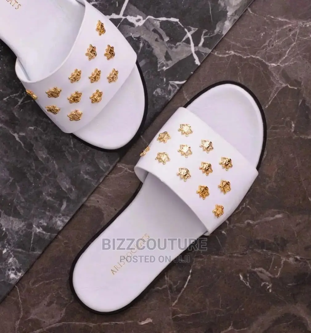 Original ARISTOCRATS LUXURY Slippers Available in Store